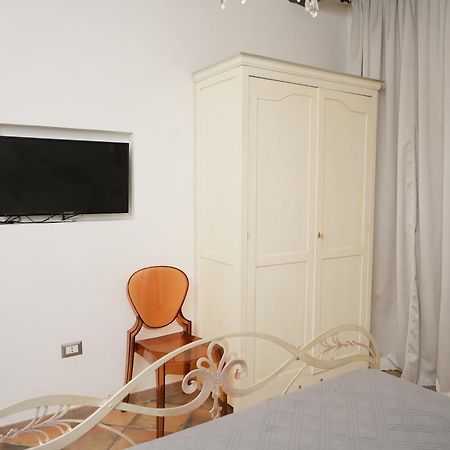B&B Old Salerno Exterior photo